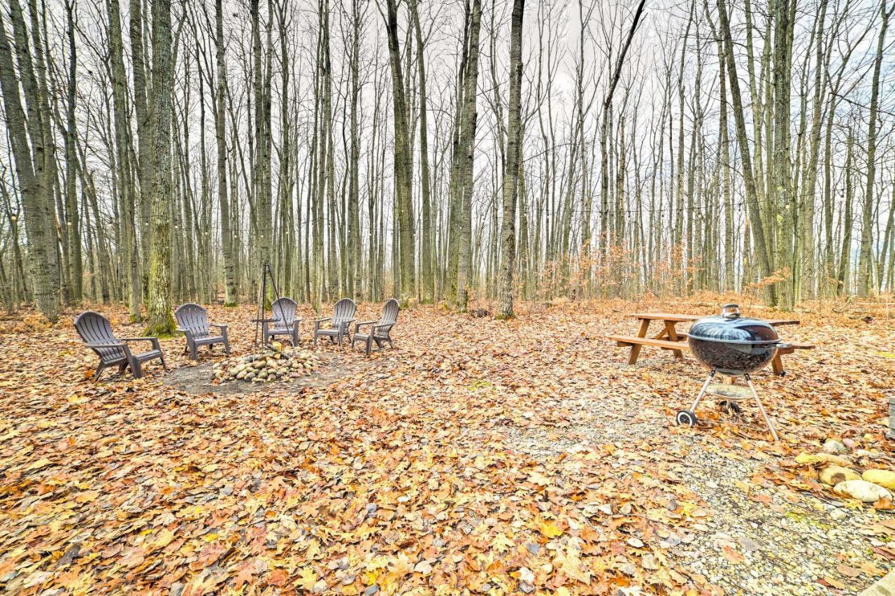 Higgins Lake Retreat - Hike, Swim, Relax! Roscommon Εξωτερικό φωτογραφία